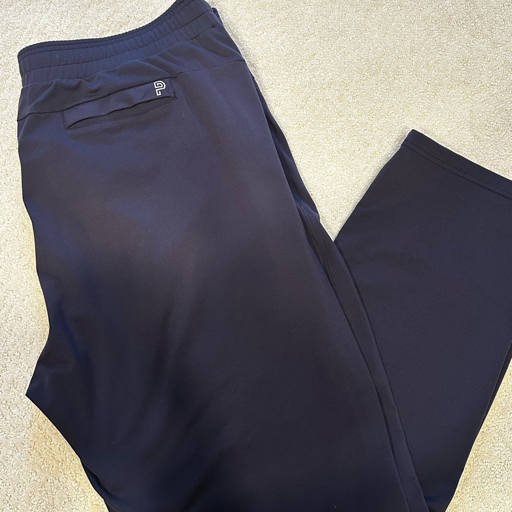 Public Rec Men’s Navy Game Changer Joggers (42/30)